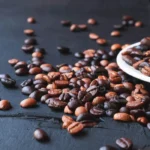 Does dark roast coffee have more caffeine? Dark roast vs light roast