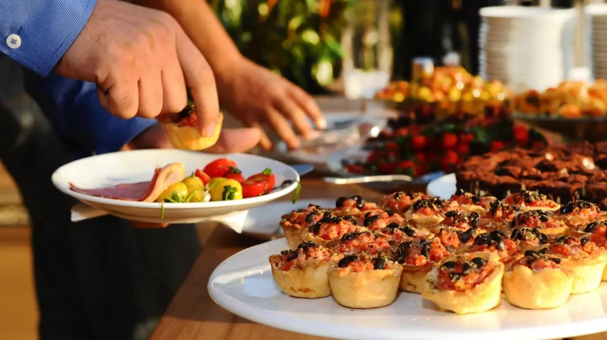 Who Wins the Brunch Battle: Bellevue or Seattle?