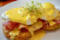 7 Best Places to Enjoy Eggs Benedict in Seattle