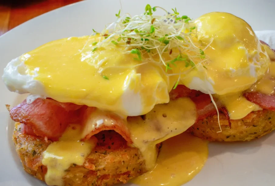 7 Best Places to Enjoy Eggs Benedict in Seattle