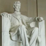 Is There an Abraham Lincoln Statue in King County?