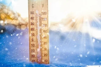 Snow, Gusty Winds and Dangerous Wind Chills Grip Metro Detroit Sunday