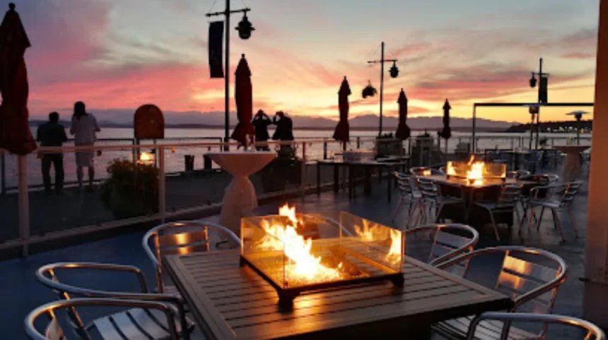 Best Waterfront Restaurants in Seattle Near Alki Beach