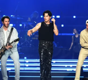 Jonas Brothers Concert Shows Energy but Joe Jonas Seems Distant on Stage